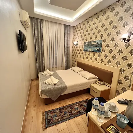 Отель Ethnica Old 2*