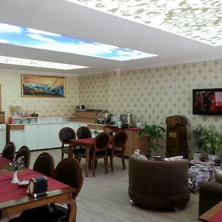 Hotell Ethnica Old 2*