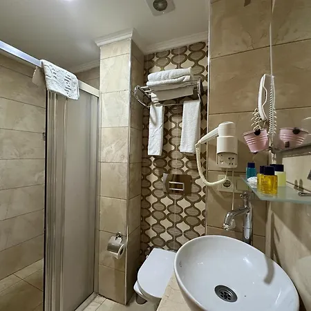Hotel Ethnica Old 2*