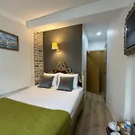 Ethnica Old Hotel 2*
